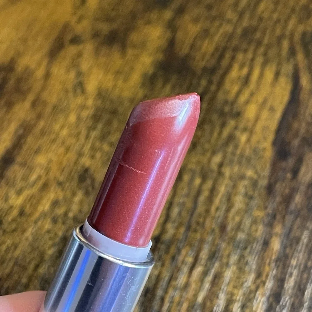 Berry Freeze Clinique Long Last Soft Shine‎ Lipstick Full Size Green Tube READ